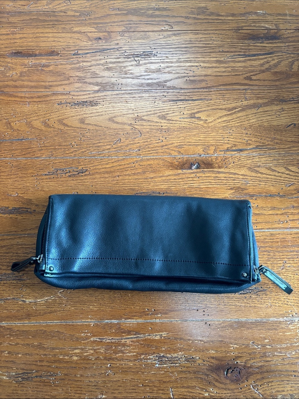 Kenneth Cole New York E/W Clutch Bag Black Tumbled Soft Leather Foldover Purse